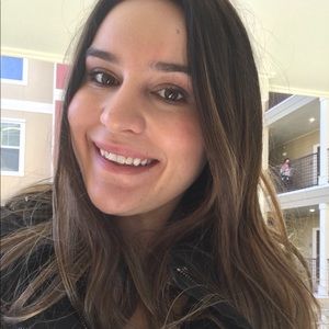 Meet your Posher, Paige